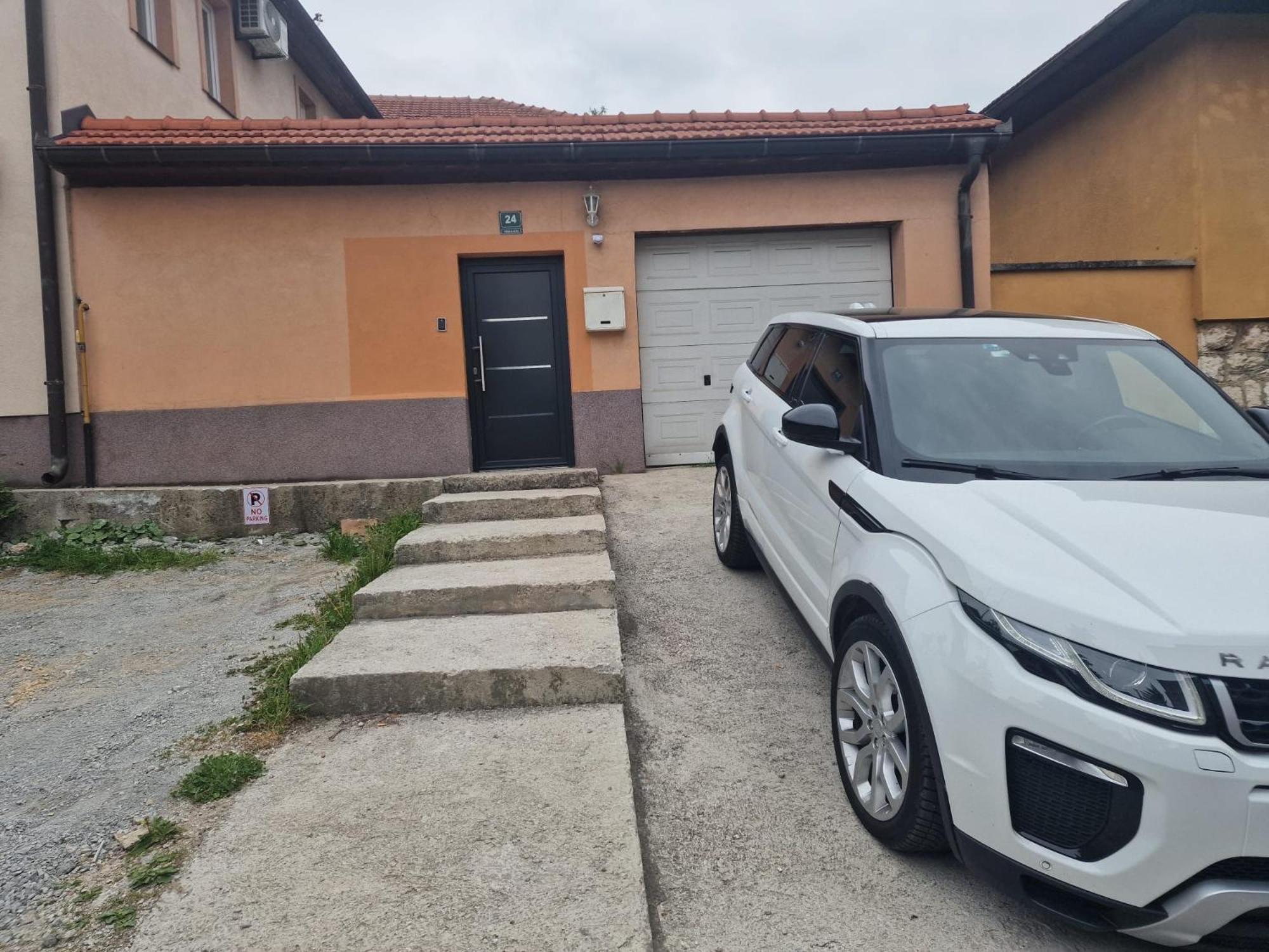 Apartman Irma Sweet Сараєво Екстер'єр фото